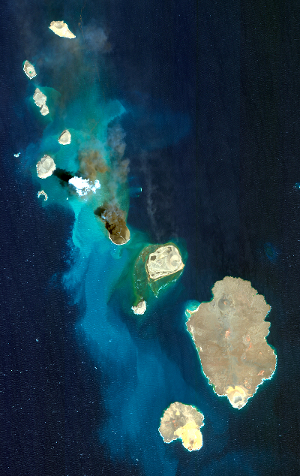 A WorldView-2 optical satellite image of the entire Zubair archipelago showing the 2013 Jadid eruption.